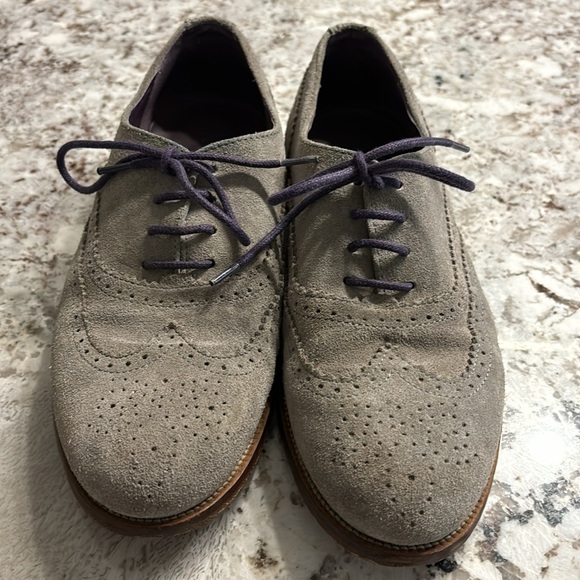 Boden gray suede wingtip loafers. Sz 38 - Picture 2 of 8